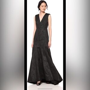 Halston Heritage V-Neck Black Sleeveless Gown Size 10
